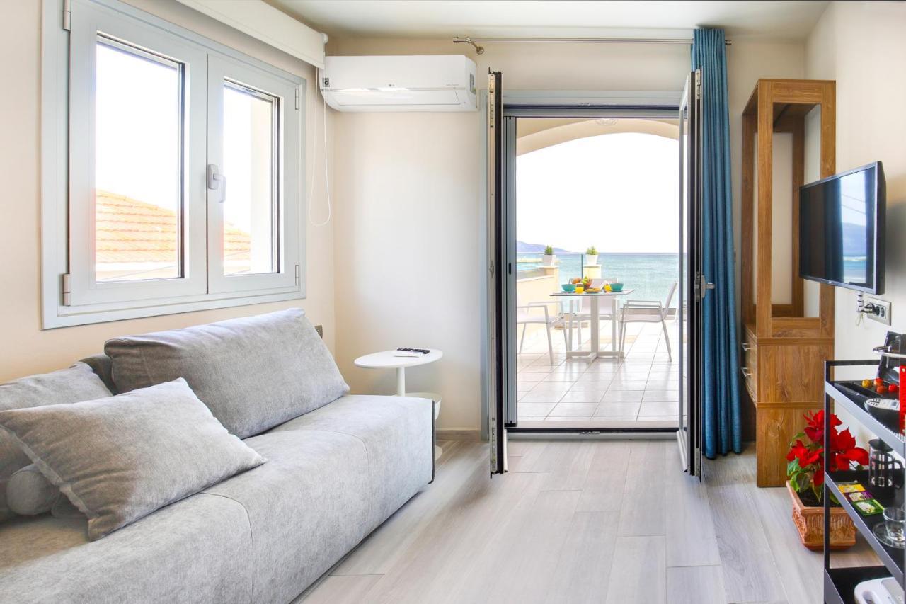 Sunrise Bay Apts Agia Efimia ภายนอก รูปภาพ